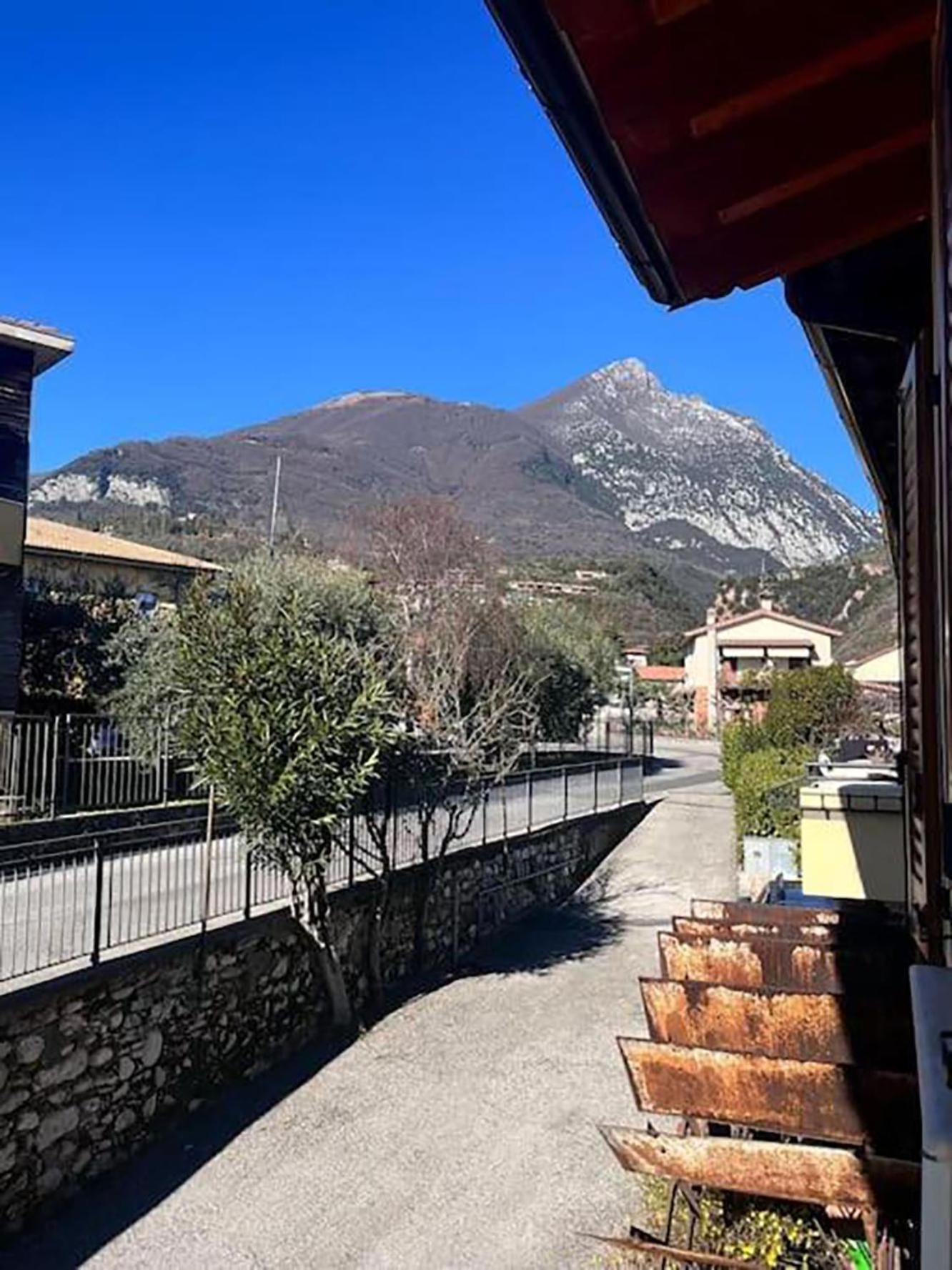 Al Mulino - Lago Di Garda トスコラーノ・マデルノ エクステリア 写真